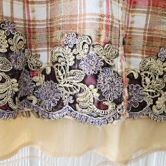 ARATTA Silent Journey Boho Button Down Plaid Embroidered Back Embellished Medium - Picture 4 of 8